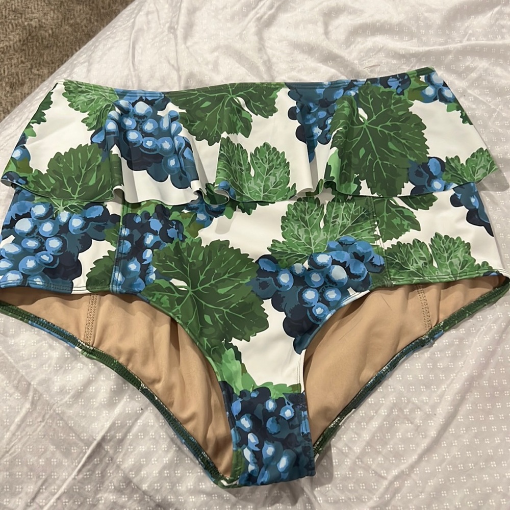 Kortni Jeane peplum medium womens swim bottoms